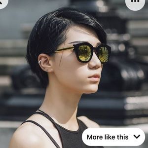 Women’s spektre mom Amour polarized oversized frame sunglasses